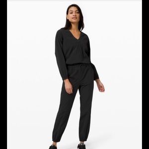 lululemon dynamic days jumpsuit - new size 4